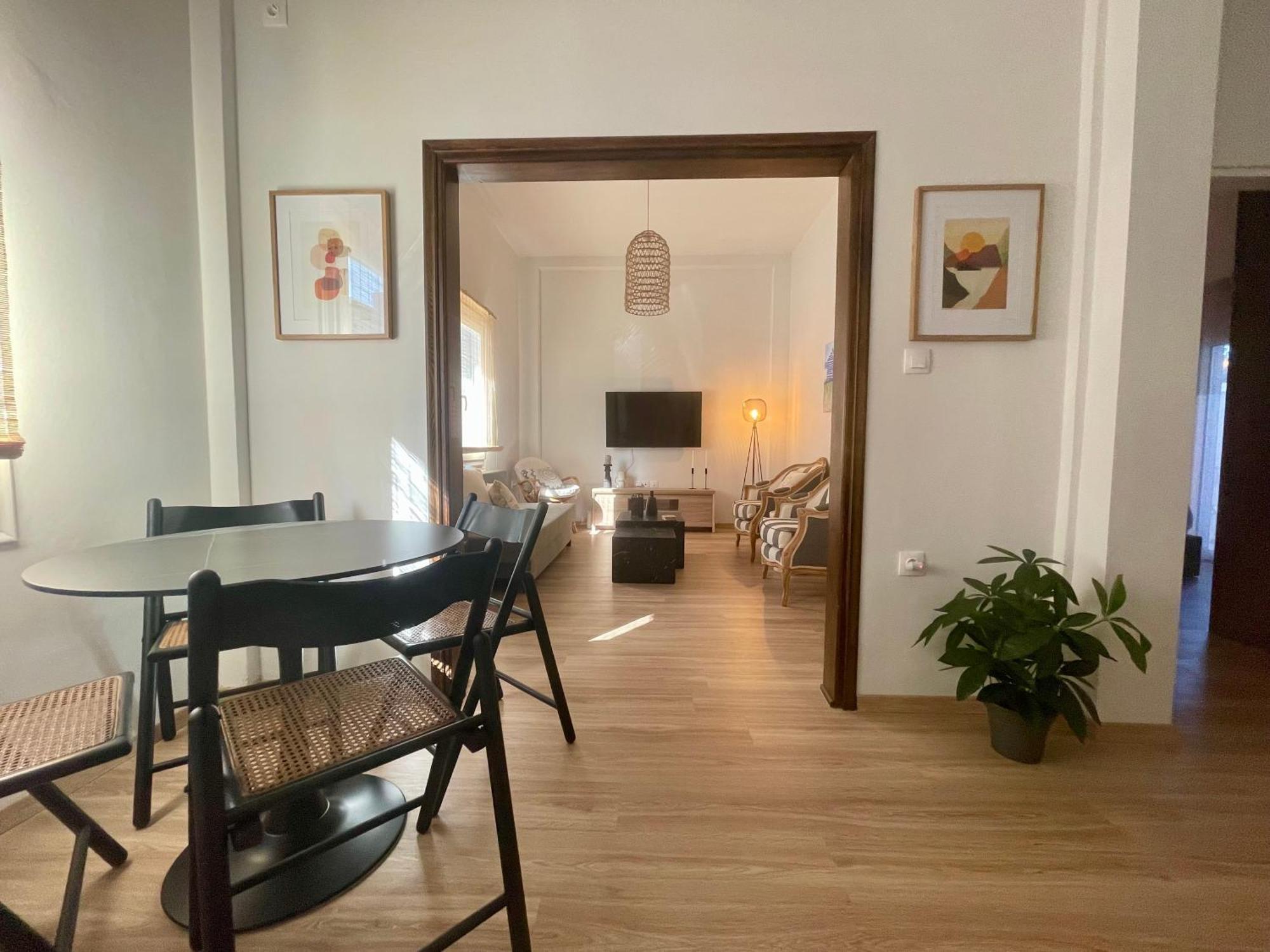 Stella'S Petite Boite Apartment Rafína Екстериор снимка