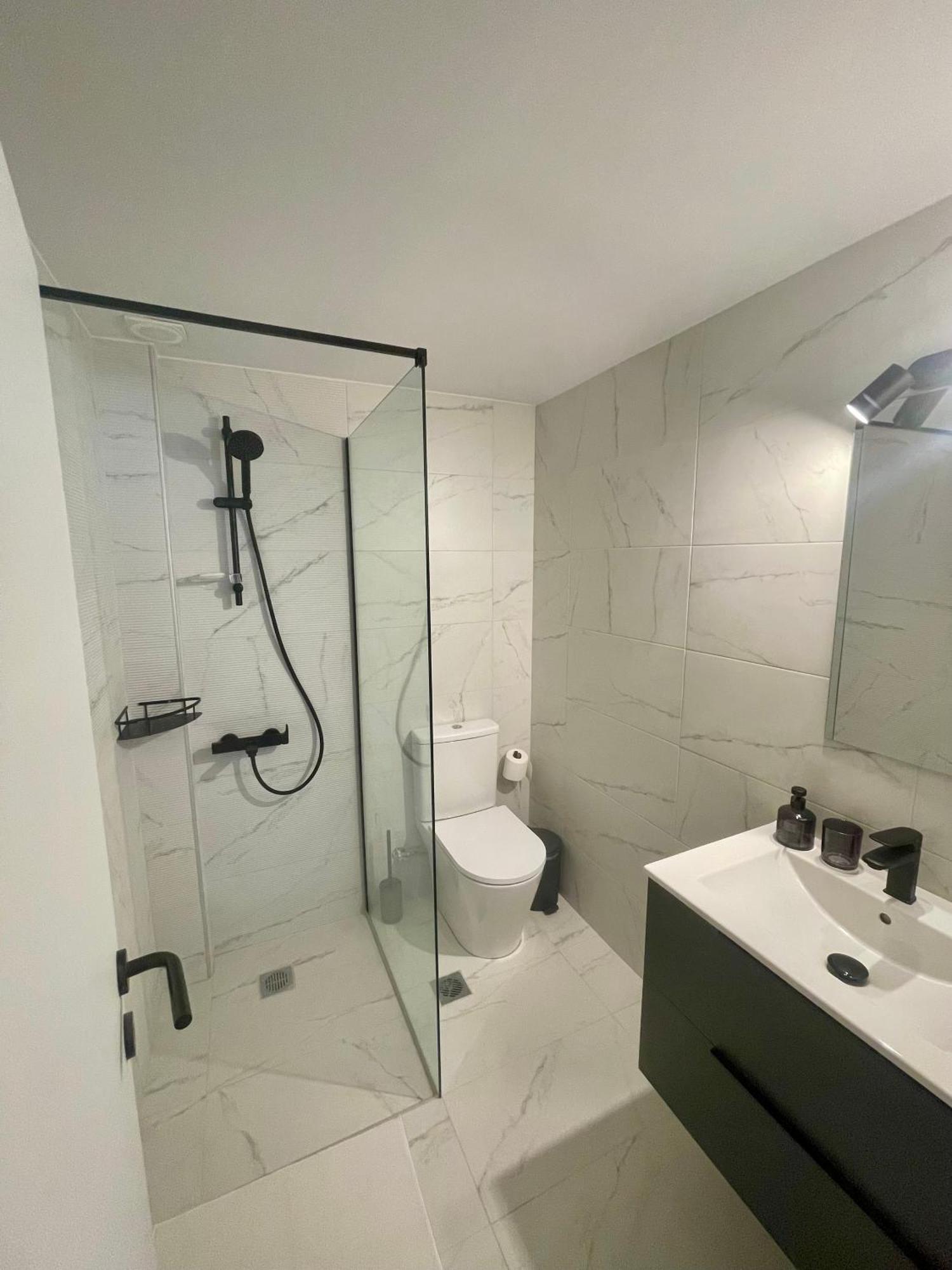 Stella'S Petite Boite Apartment Rafína Екстериор снимка