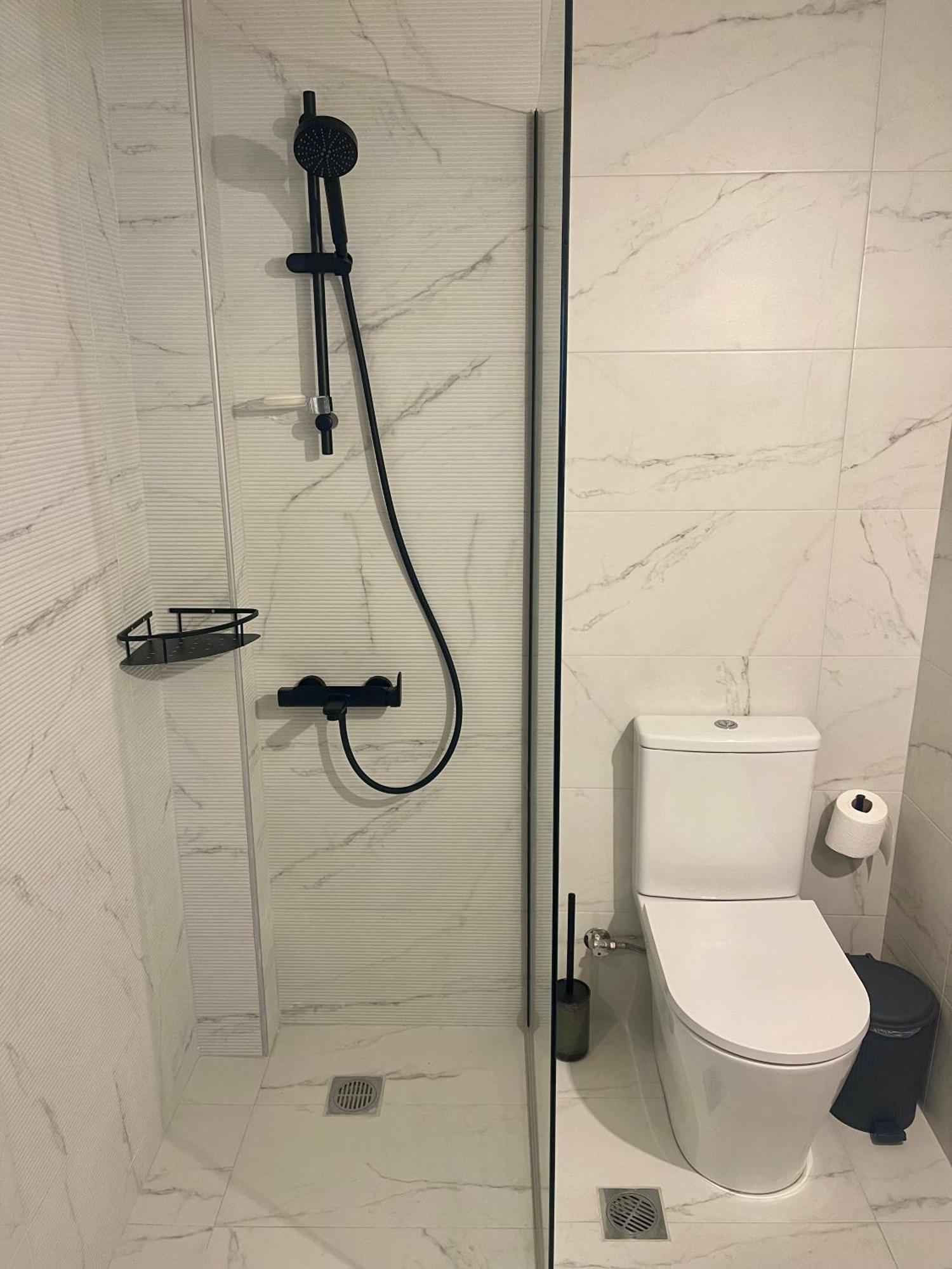 Stella'S Petite Boite Apartment Rafína Екстериор снимка